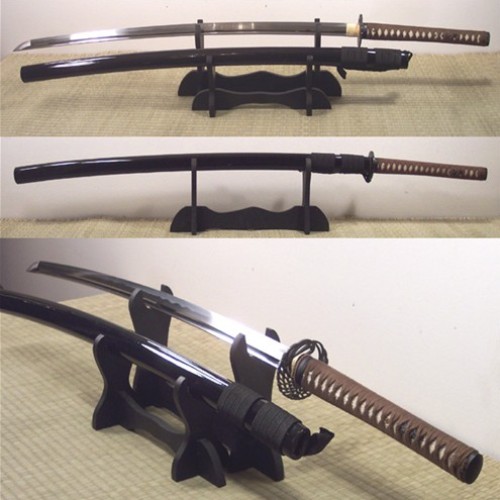 http://sbg-sword-store.sword-buyers-guide.com/media/Cheness/o-katana2-large.jpg