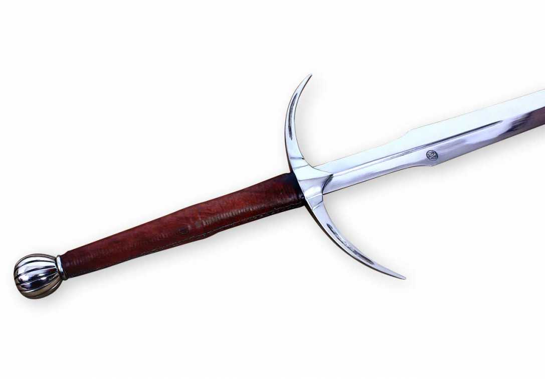 Darksword 1352 - Two Handed Danish Sword (sharpened) 4