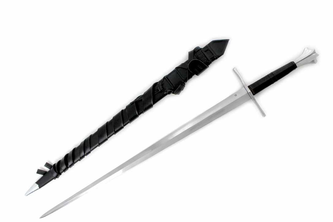 Darksword 1332- Two Handed Gothic Sword* (sharpened)