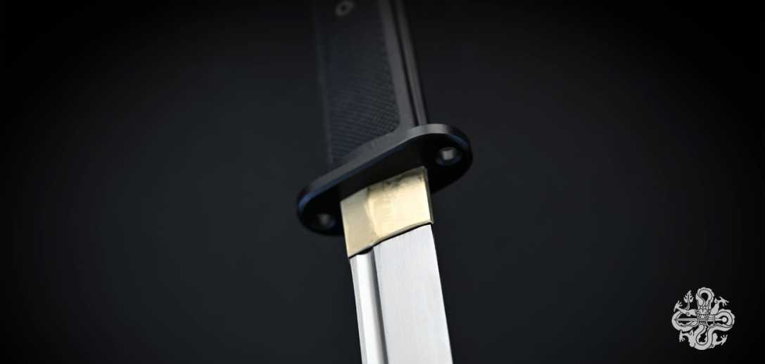 CAS Hanwei Tactical Katana 4