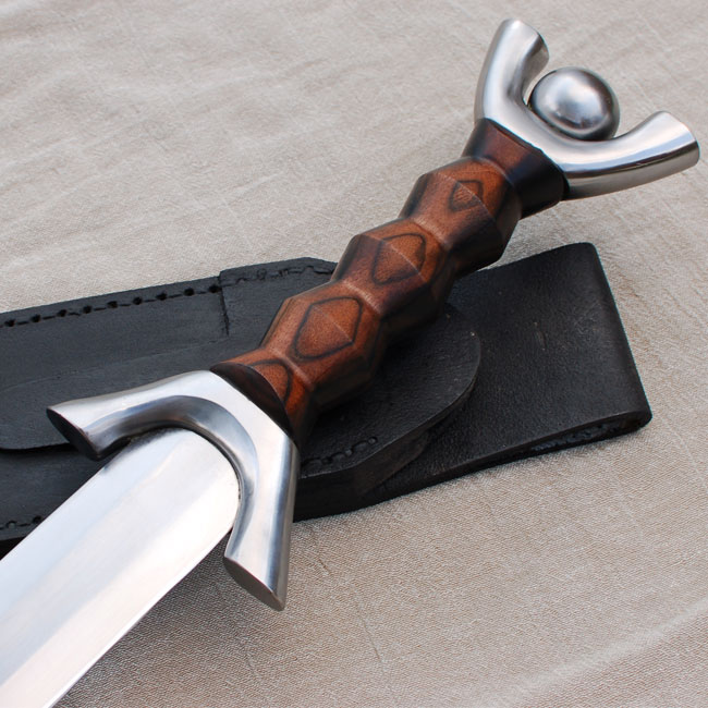 Legacy Arms Celtic Anthropomorphic Sword 1