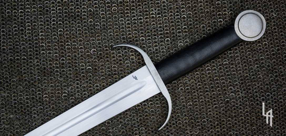 Legacy Arms Knight's Riding Sword 4