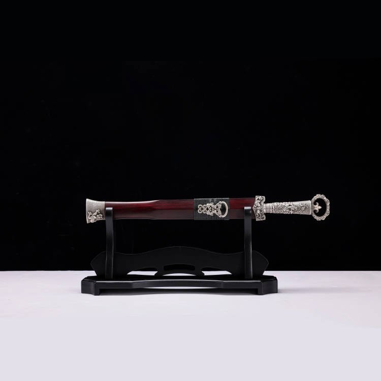 Project X - Han Dynasty Dagger made from Meteorites 9