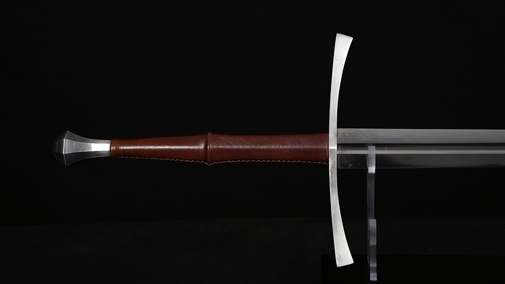 Swordier Type XVIa Longsword with Genuine Rich Brown Leather Scabbard 4