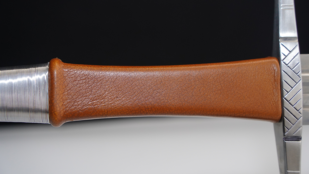 Swordier Fantasy Longsword with Genuine Leather Scabbard 3