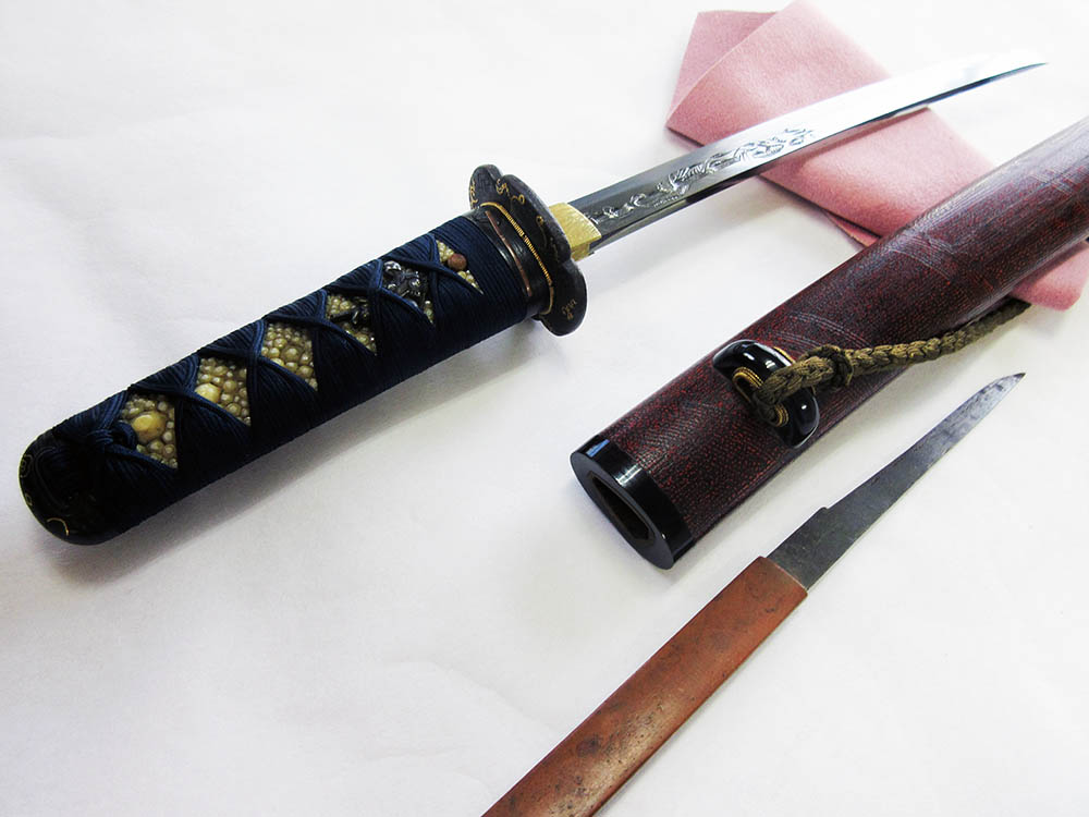 BoJ Tanto # 001: Antique Kanemitsu-saku Kamakura-jidai Dragon Blade 15041 1