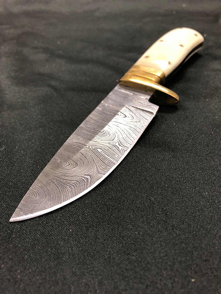 Damascus Blade Hunting Knife - Bone Handle 1